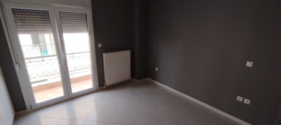 4 Schlafzimmer Property in Epanomi, Greece, Nr. 2604 12