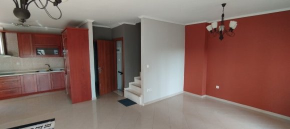 4 Schlafzimmer Property in Epanomi, Greece, Nr. 2604 5