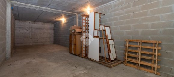  مرآب في Caselle Torinese, Italy 38متر مربع رقم 114373 8