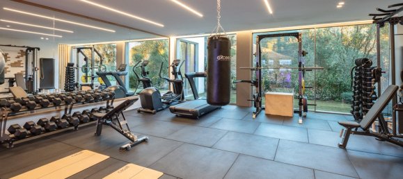 Villa T5 em La Quinta, Spain N.º 5412 30