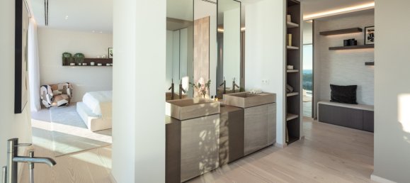 Villa T5 em La Quinta, Spain N.º 5412 12