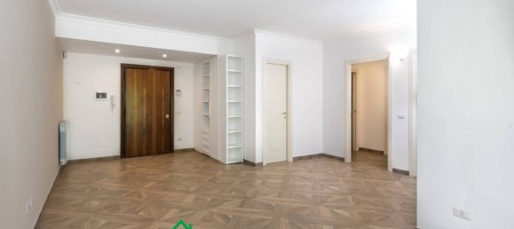 Квартира с 2 спальнями в Фраскати, Италия № 315100 5