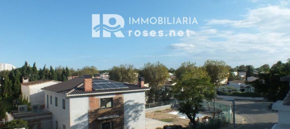 2 bedrooms Apartment in Empuriabrava, Spain No. 179079 6