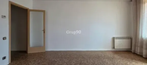 3 Schlafzimmer Wohnung in Lleida, Spain, Nr. 144516 9