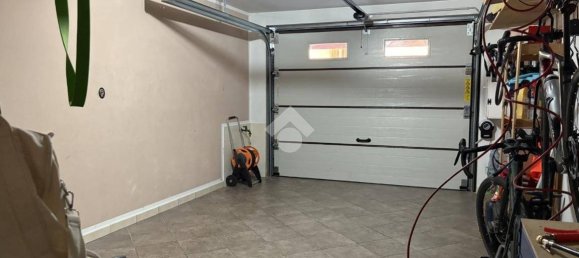 3 Schlafzimmer Haus in Ferrara, Italy, Nr. 259958 33