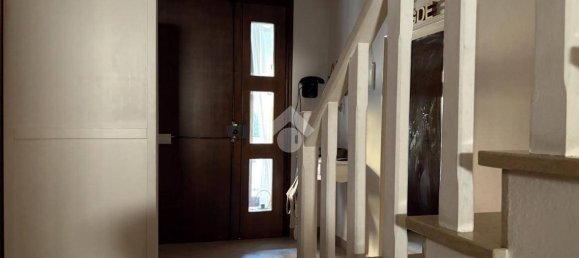 3 Schlafzimmer Haus in Ferrara, Italy, Nr. 259958 4