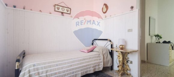 Apartamento de 2 dormitorios en Syracuse, Italy No. 265309 10