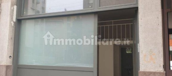 1 bedroom Apartment in Milan, Italy No. 246714 3