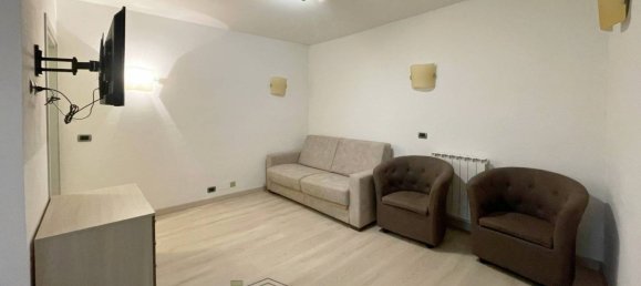 2 Schlafzimmer Wohnung in Sestola, Italy, Nr. 178665 4