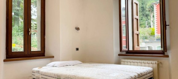 2 Schlafzimmer Wohnung in Sestola, Italy, Nr. 178665 8