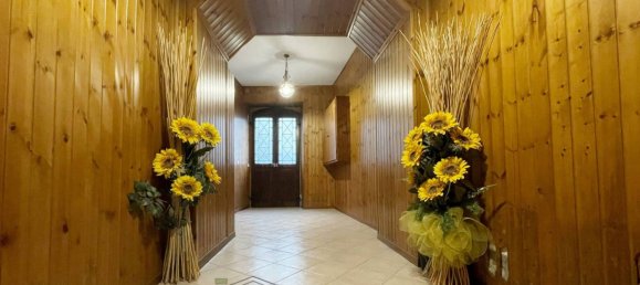 2 Schlafzimmer Wohnung in Sestola, Italy, Nr. 178665 23