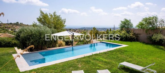 3 bedrooms Villa in Avola, Italy No. 92418 9