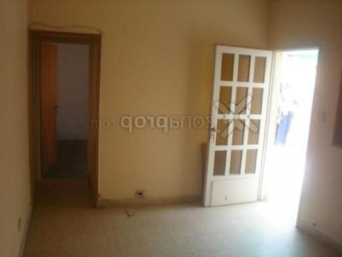 Studio in Avellaneda, Argentina No. 4826