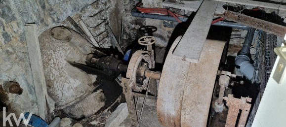 13 rooms House in Usson-en-Forez, France No. 191786 25