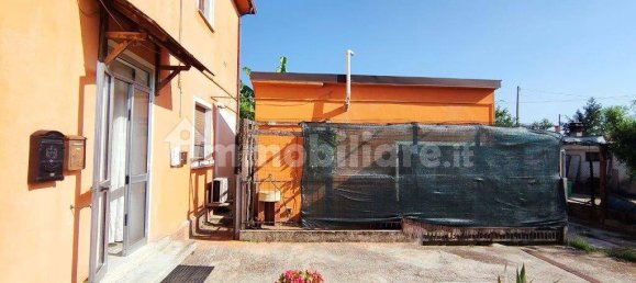 1 bedroom Apartment in Fiesso Umbertiano, Italy No. 300484 3