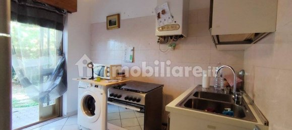 1 bedroom Apartment in Fiesso Umbertiano, Italy No. 300484 8