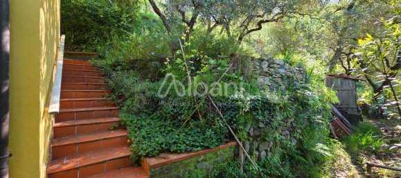 Casa de 4 habitaciónes en Follo, Italy No. 299866 4