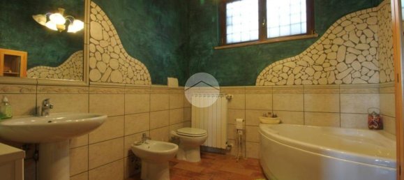 5 bedrooms Villa in Fara in Sabina, Italy No. 50130 22