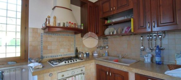 5 bedrooms Villa in Fara in Sabina, Italy No. 50130 5