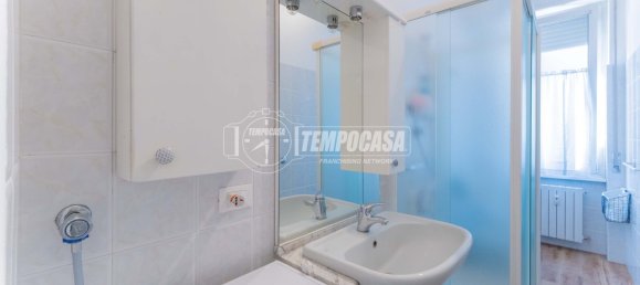 3 rooms Apartment in Milan, Italy No. 274442 16