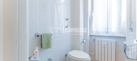 3 rooms Apartment in Milan, Italy No. 274442 19