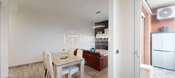 2غرفة شقة في Besana in Brianza, Italy رقم 30698 10