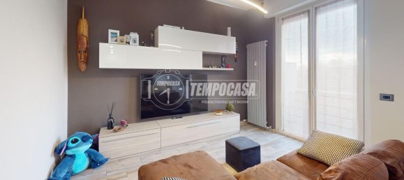 2غرفة شقة في Besana in Brianza, Italy رقم 30698 4