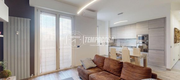 2غرفة شقة في Besana in Brianza, Italy رقم 30698 7