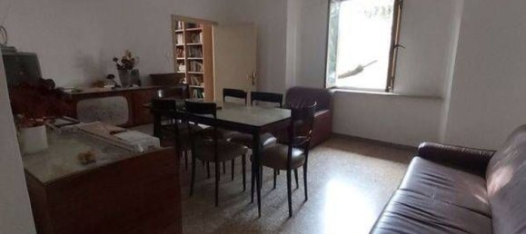 7 rooms Apartment in Ascoli Piceno, Italy No. 12328 3