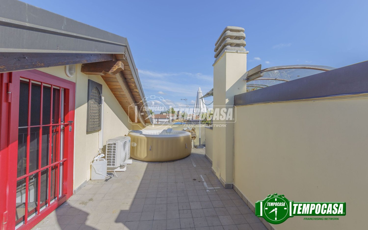 1 bedroom Apartment in Motta Visconti, Italy No. 368368