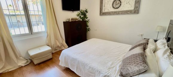 3 bedrooms House in Torrellano, Spain No. 185203 12