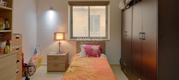 3 غرف نوم شقة في Sliema, Malta رقم 8631 12