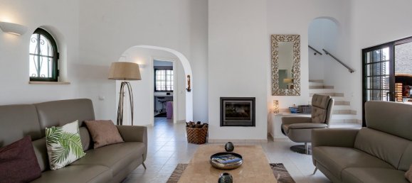 4 bedrooms Villa in Loule, Portugal No. 204578 8