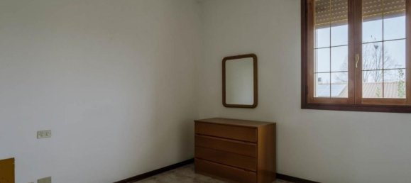 Дом с 4 комнатами в Картура, Италия № 218464 24