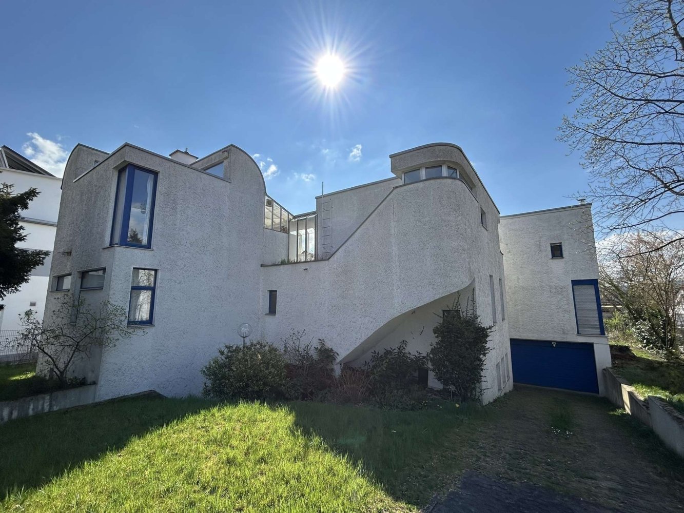 3 bedrooms Villa in Hochtaunuskreis, Germany No. 223746