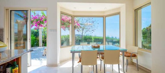 5 Schlafzimmer Villa in Agios Tychonas, Cyprus, Nr. 18664 14