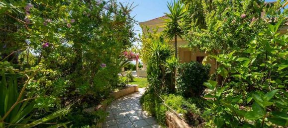 5 Schlafzimmer Villa in Agios Tychonas, Cyprus, Nr. 18664 5