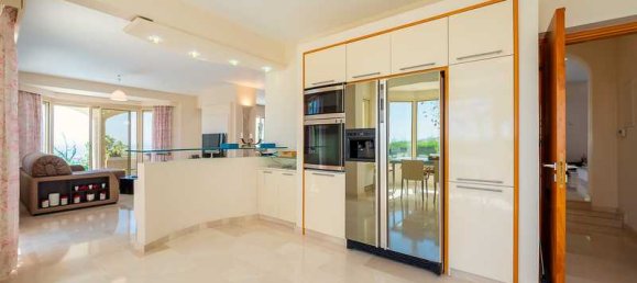 5 Schlafzimmer Villa in Agios Tychonas, Cyprus, Nr. 18664 12