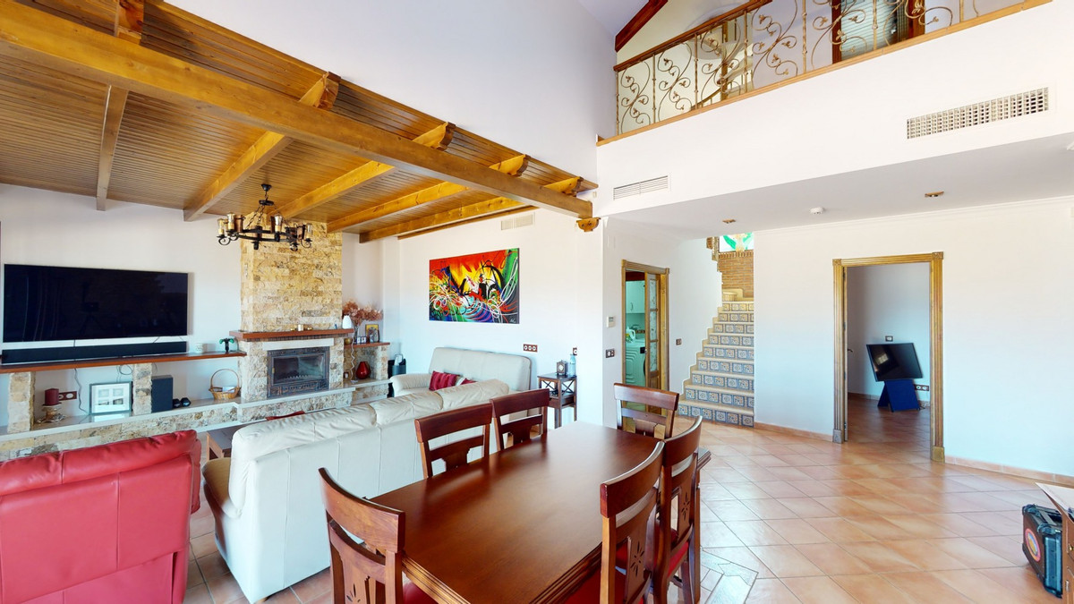 Вилла с 6 спальнями в Саялонга, Испания № 41907