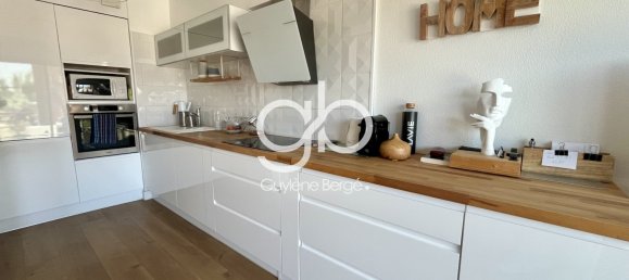 2 bedrooms Apartment in Le Grau-du-Roi, France No. 297618 4