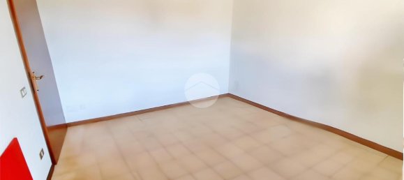 4 rooms House in Colorno, Italy No. 39333 17