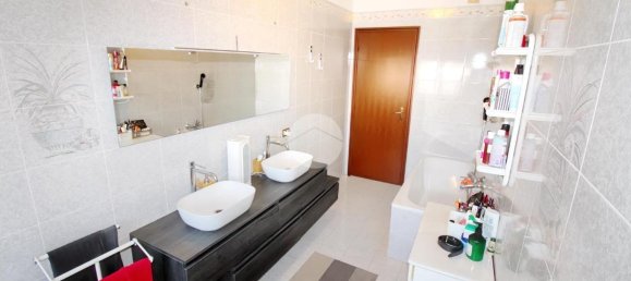 4 rooms House in Colorno, Italy No. 39333 13