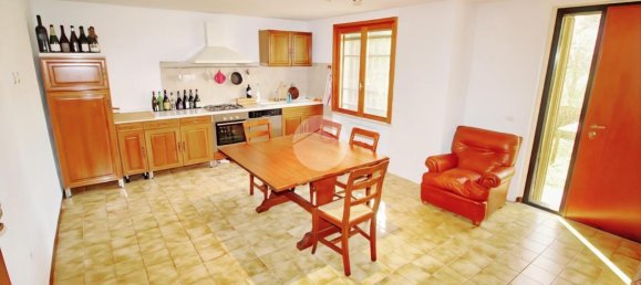 4 rooms House in Colorno, Italy No. 39333 23