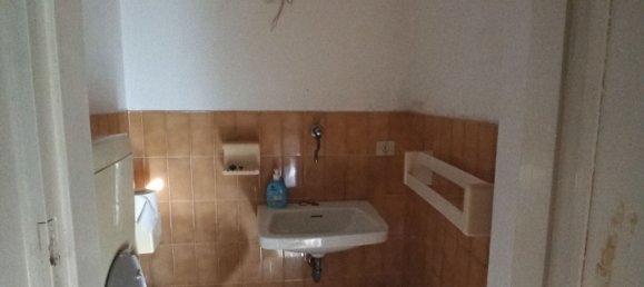 Casa de 4 habitaciónes en Frassineto Po, Italy No. 7313 3