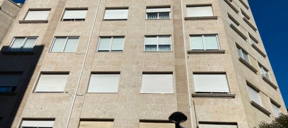 3 bedrooms Apartment in Vigo, Spain No. 190987 4