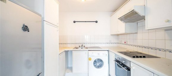 1 bedroom Apartment in Twickenham, United Kingdom No. 12240 2