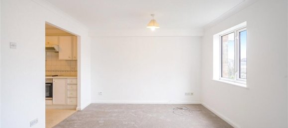 1 bedroom Apartment in Twickenham, United Kingdom No. 12240 22