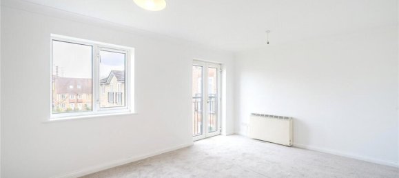 1 bedroom Apartment in Twickenham, United Kingdom No. 12240 5