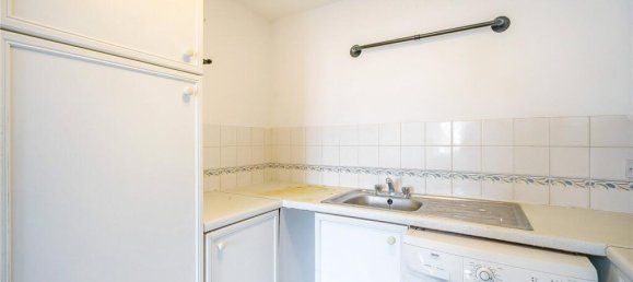 1 bedroom Apartment in Twickenham, United Kingdom No. 12240 35