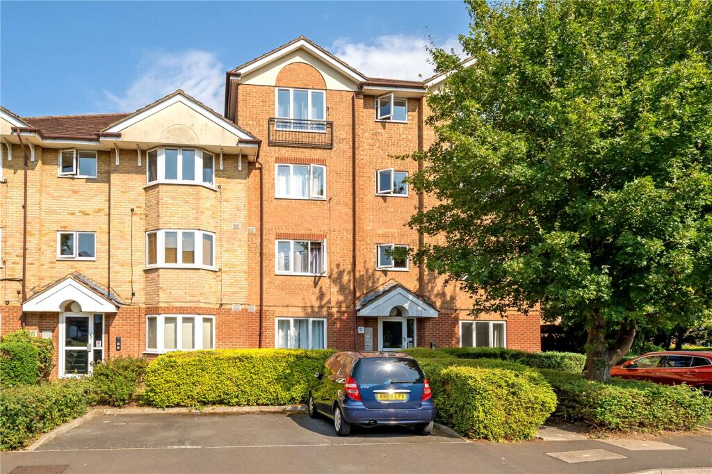 1 bedroom Apartment in Twickenham, United Kingdom No. 12240